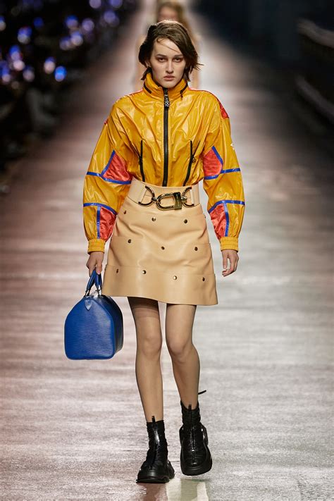 louis vuitton tasje depay|Louis Vuitton pre fall collection.